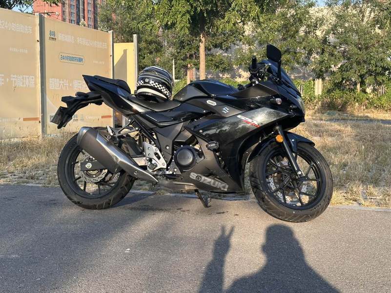二手豪爵铃木GSX250R