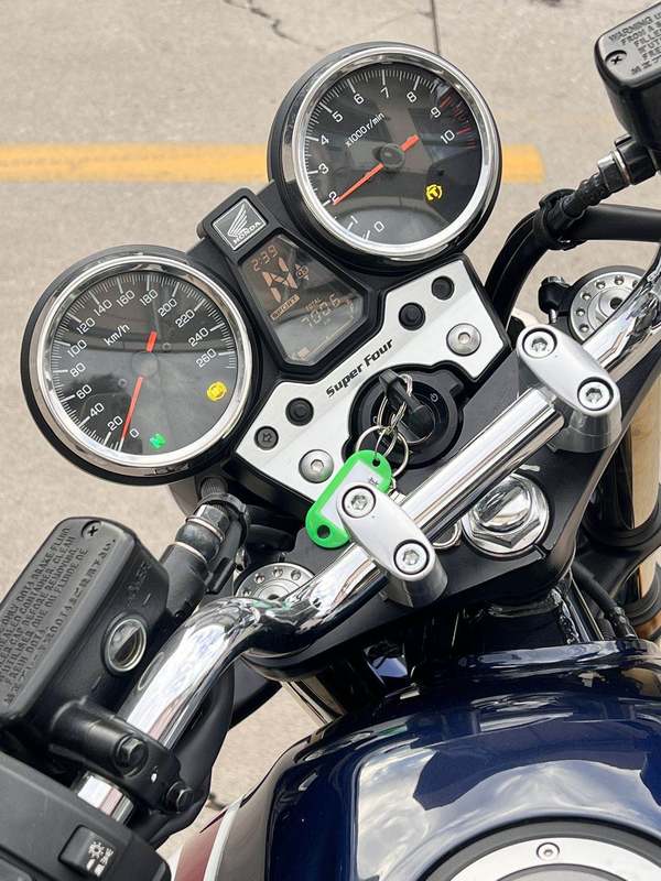 二手本田CB1300 Super Four