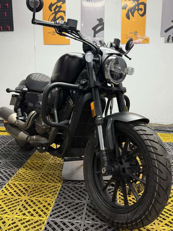 二手QJMOTOR闪300