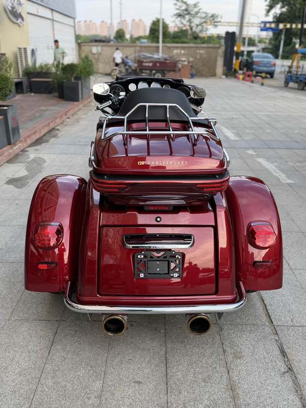 二手哈雷戴维森Tri Glide