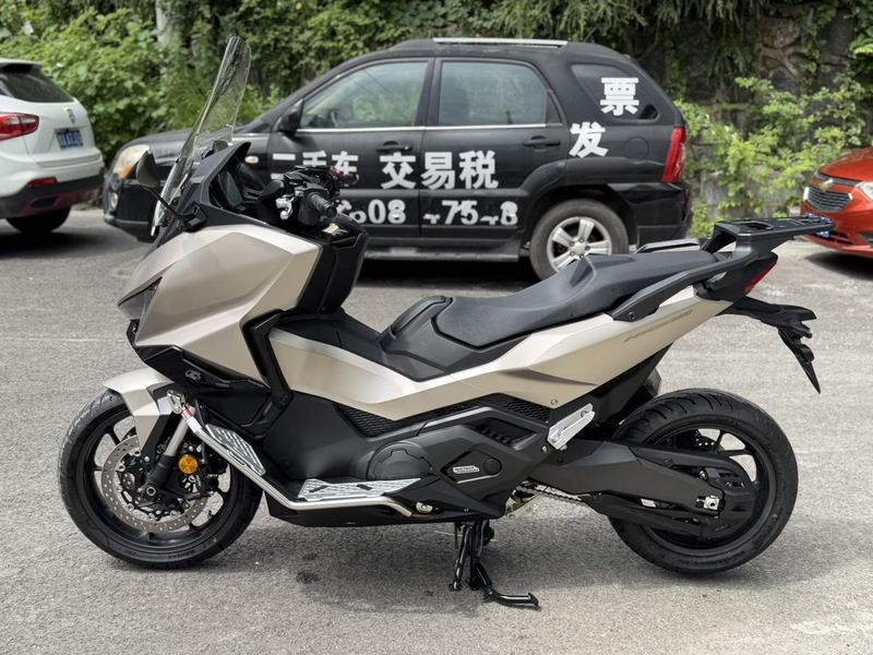 二手本田NSS750