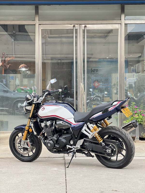 二手本田CB1300 Super Four