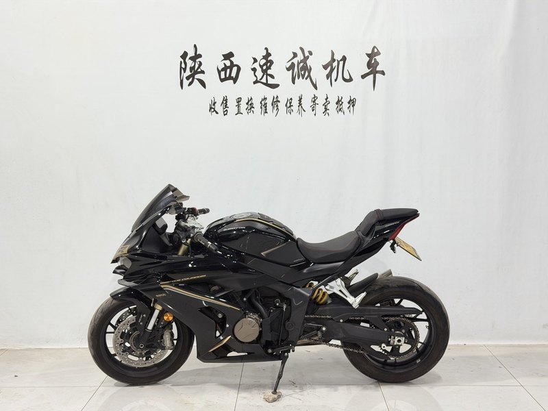 二手QJMOTOR赛800