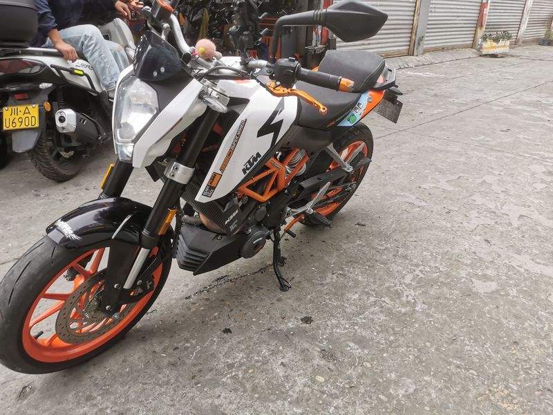 二手KTMR2R390 Duke