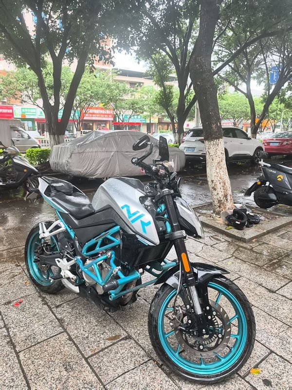 二手春风250NK