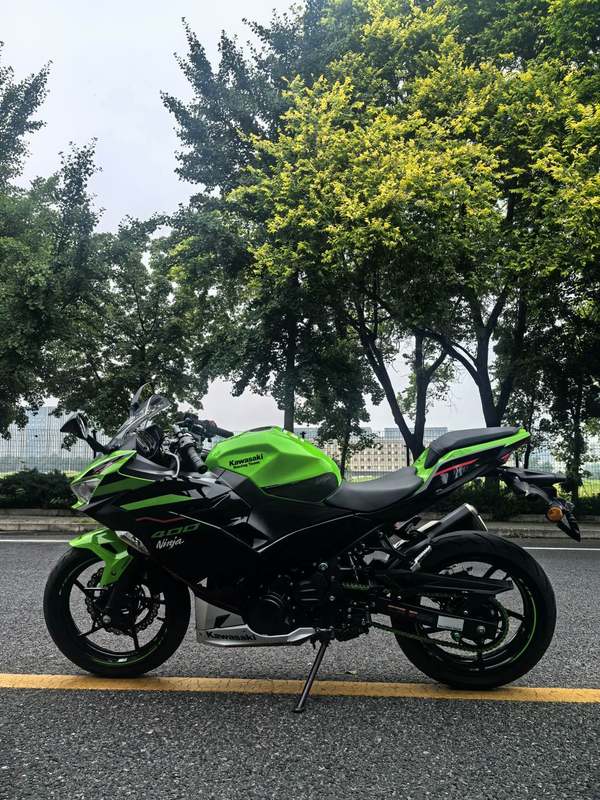 二手川崎Ninja 400