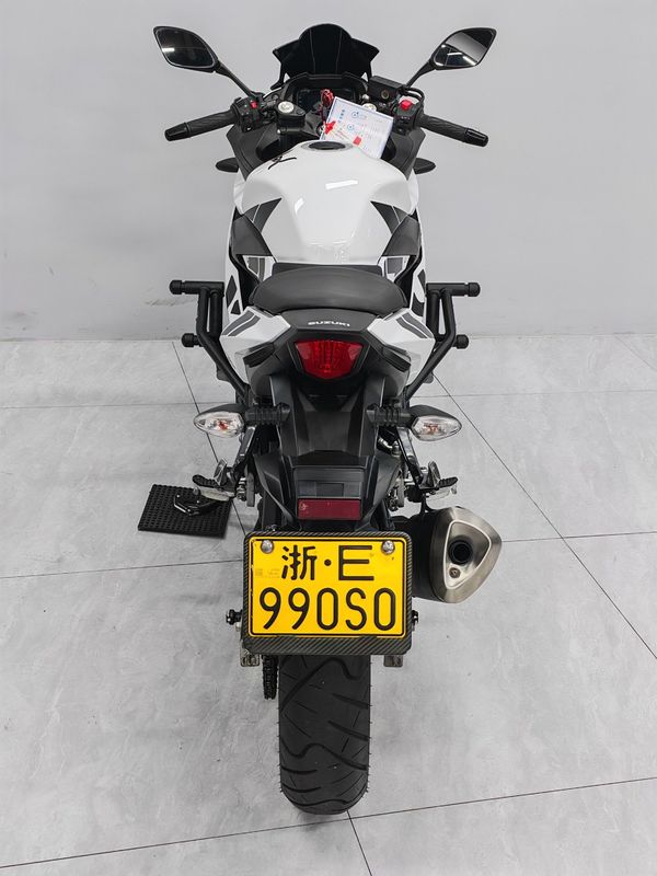 二手豪爵铃木GSX250R