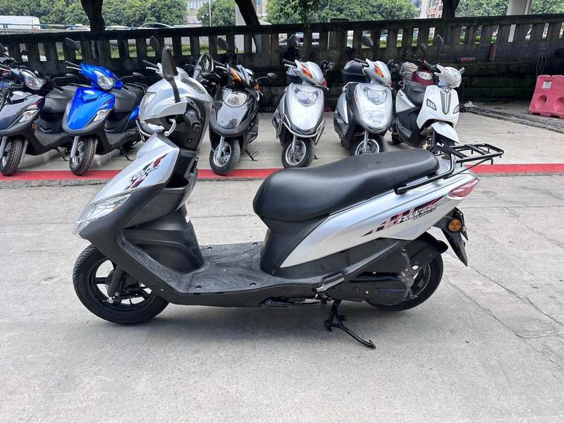 二手济南铃木优友 UU125i