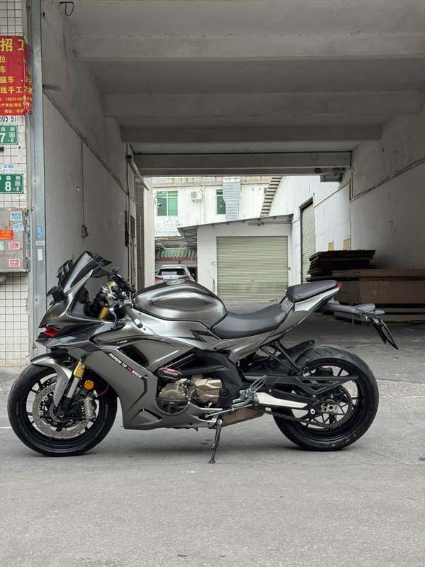 二手QJMOTOR赛600