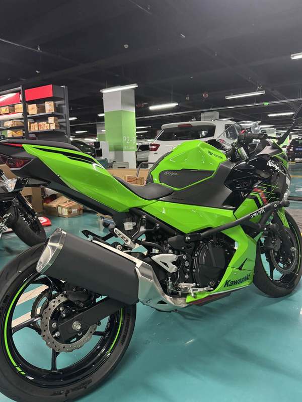 二手川崎Ninja 400