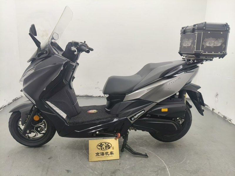 二手QJMOTOR鸿250