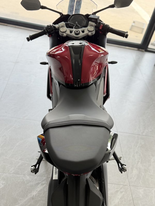 二手凯旋Daytona 660