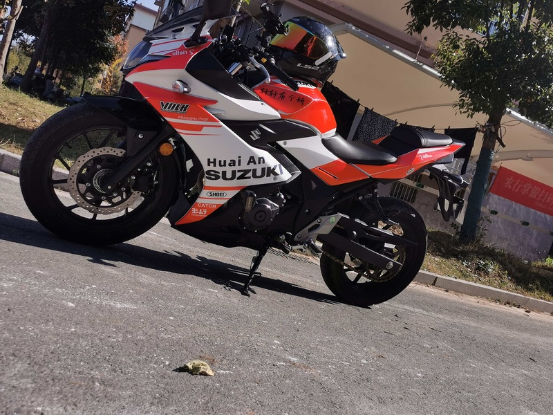 二手豪爵铃木GSX250R