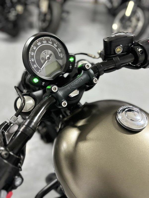 二手凯旋Bonneville Bobber