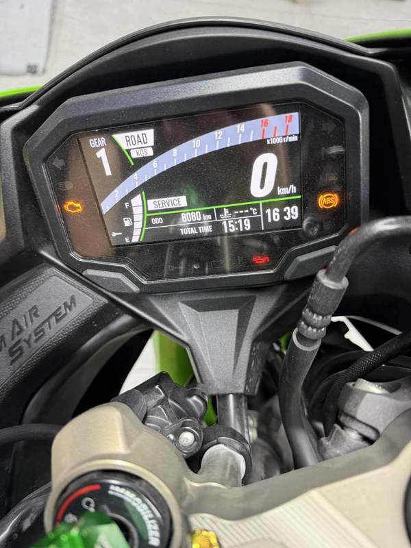 二手川崎ZX-4R