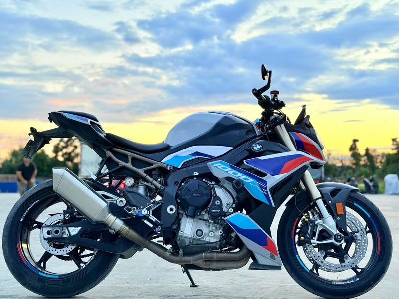 二手宝马S 1000 R