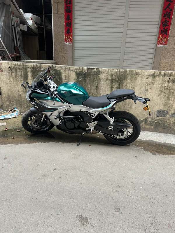 二手贝纳利龙卷风 Tornado 552R