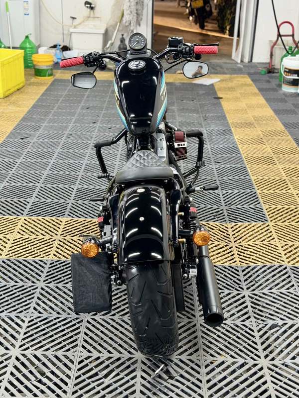 二手哈雷戴维森硬汉 lron 1200