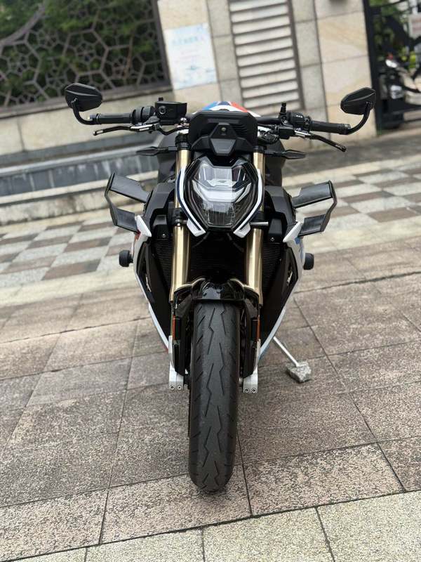 二手宝马S 1000 R