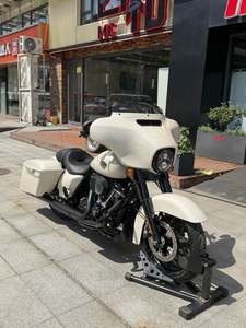 二手哈雷戴维森大道滑翔 Street Glide