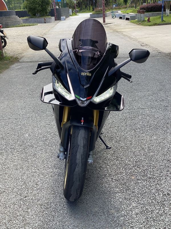 二手阿普利亚RSV4