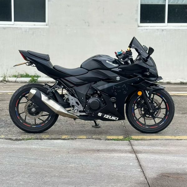 二手豪爵铃木GSX250R