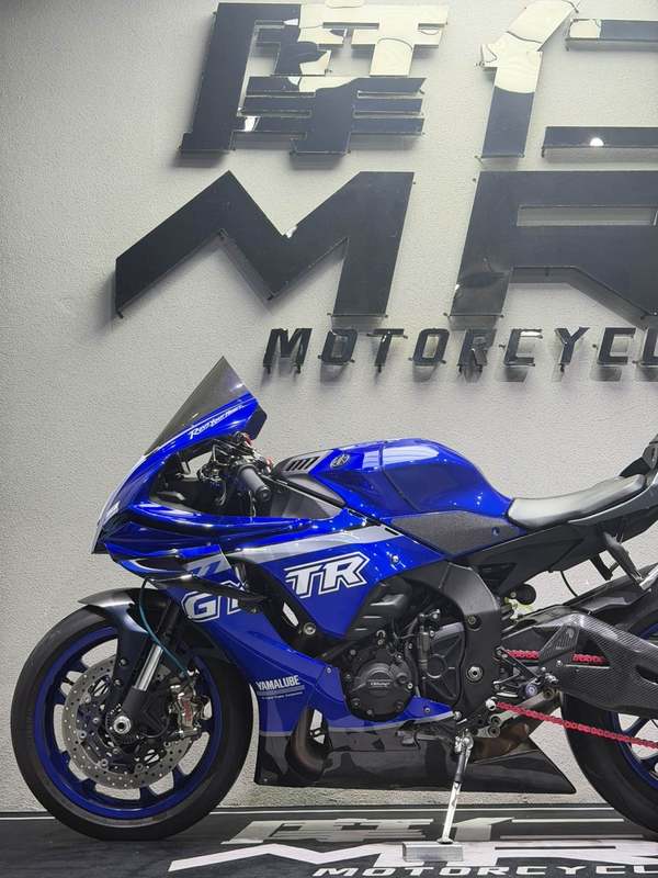 二手雅马哈YZF-R1