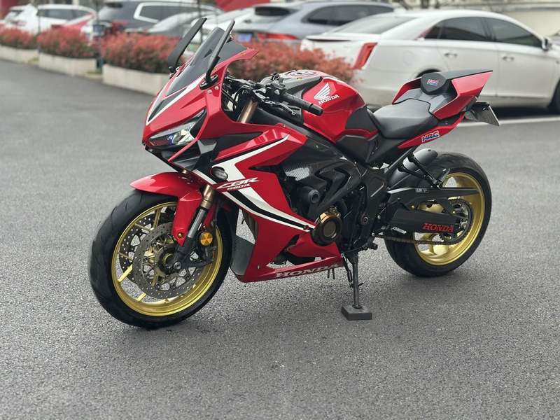 二手本田CBR650R
