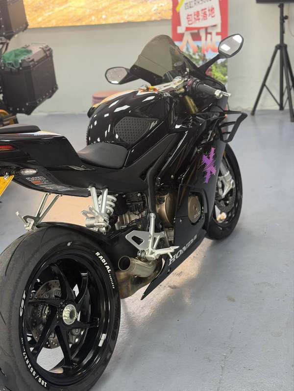 二手张雪机车500RR