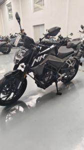 二手春风250NK
