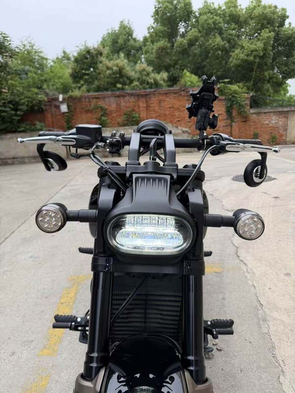 二手QJMOTOR闪600