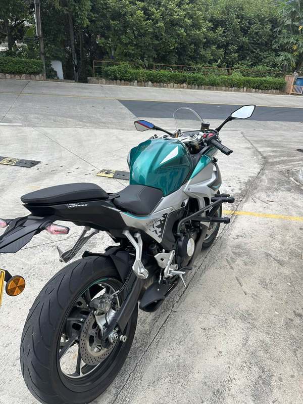 二手贝纳利龙卷风 Tornado 552R
