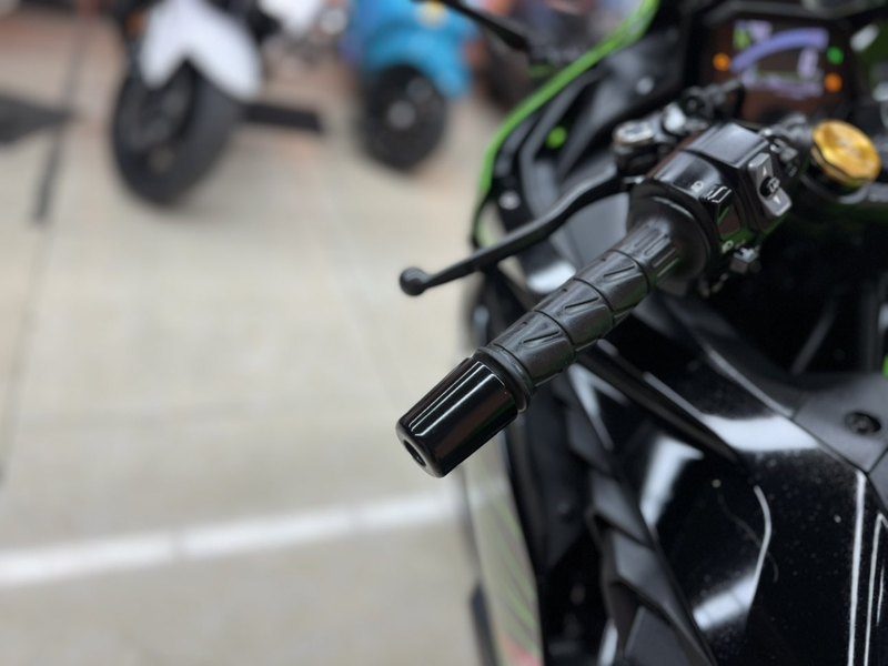 二手川崎ZX-4R