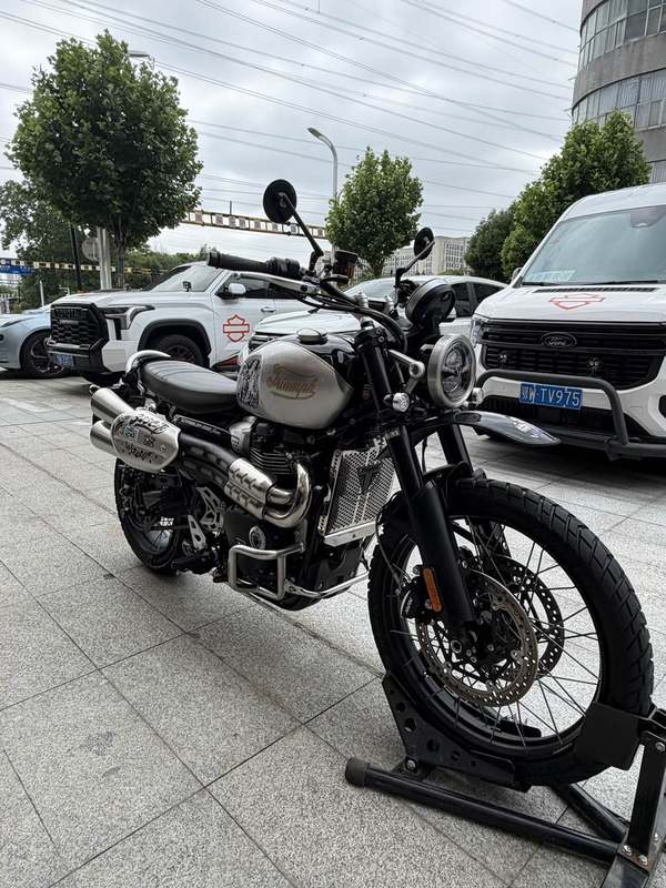 二手凯旋Scrambler 1200