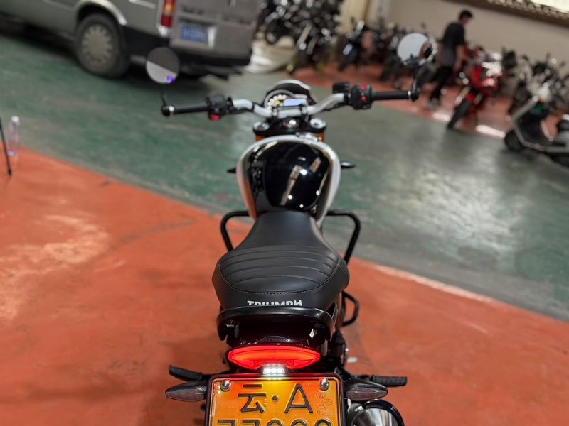 二手凯旋Speed 400