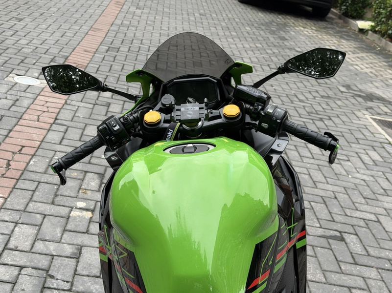 二手川崎ZX-4R