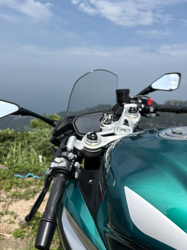 二手贝纳利龙卷风 Tornado 552R