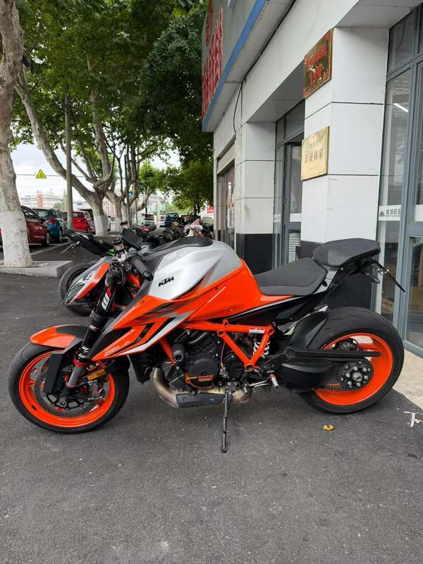 二手KTMR2R1290 Super Duke