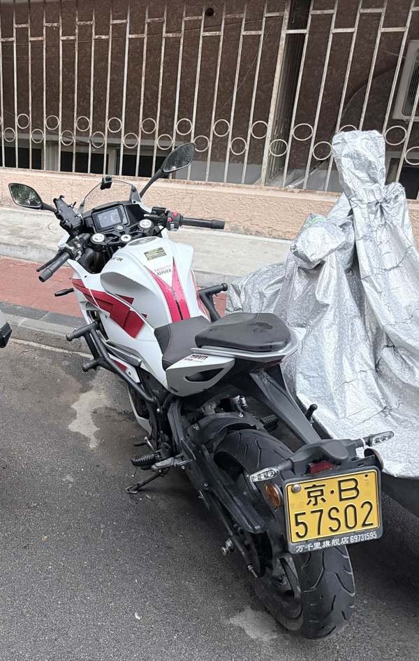 二手QJMOTOR赛250