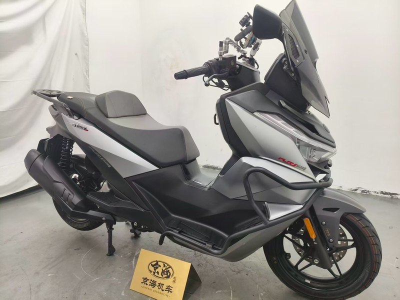 二手无极SR250GT