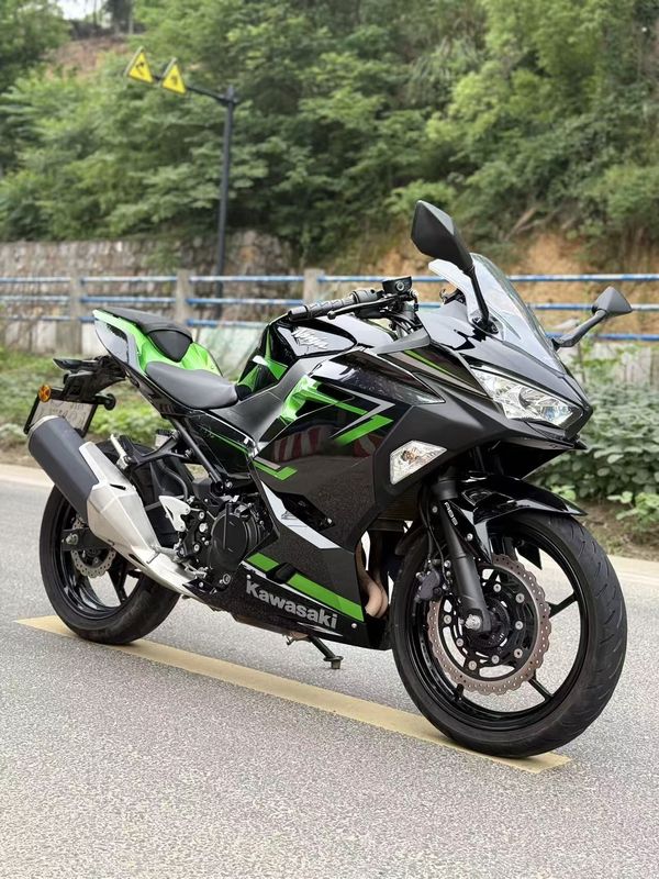 二手川崎Ninja 400