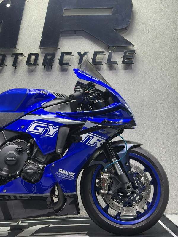 二手雅马哈YZF-R1