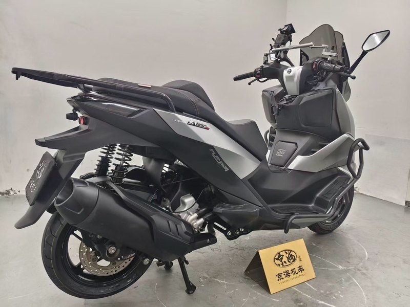 二手无极SR250GT