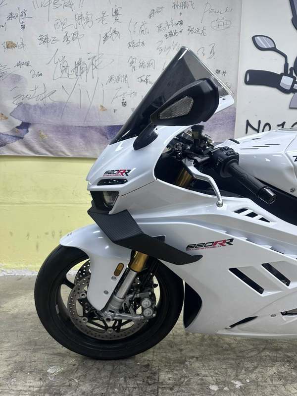 二手张雪机车820RR