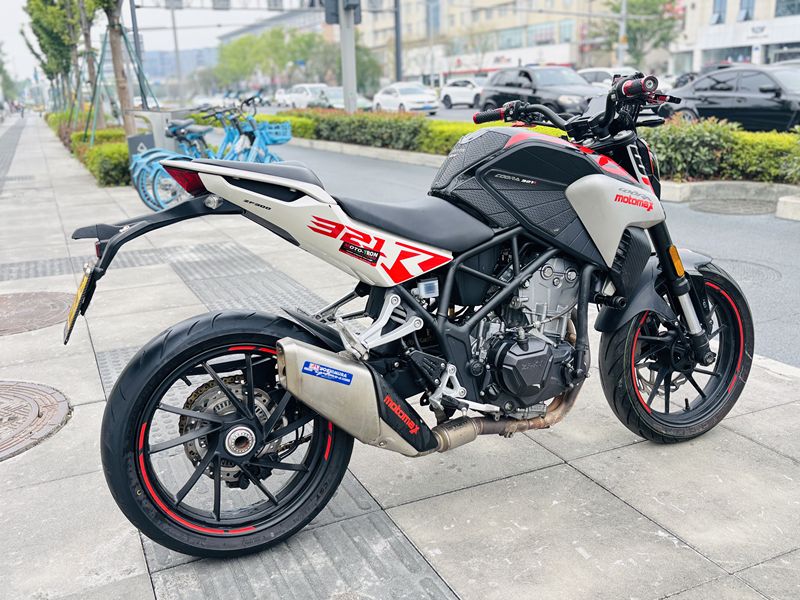二手凯越Cobra 321R