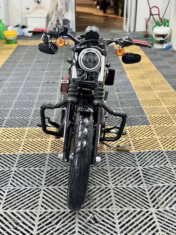 二手哈雷戴维森硬汉 lron 1200