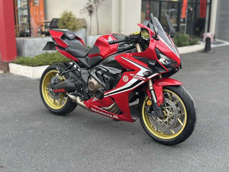 二手本田CBR650R