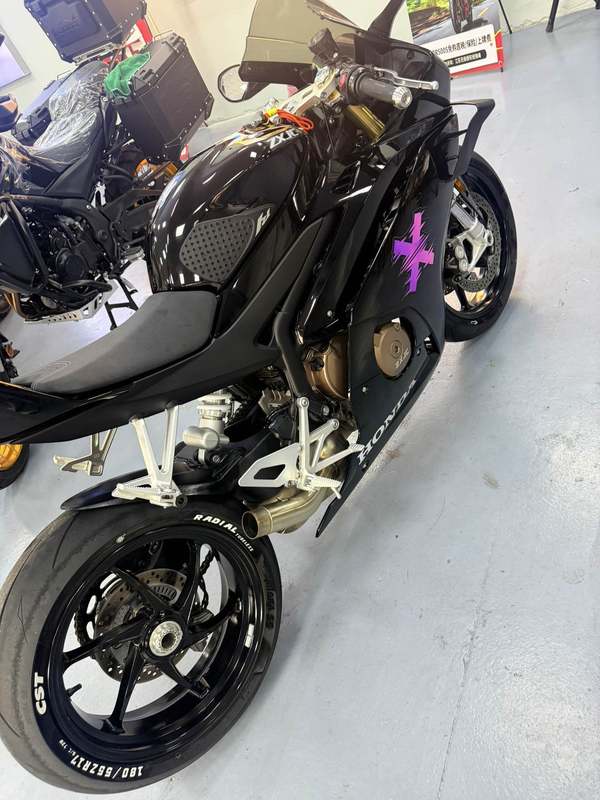 二手张雪机车500RR