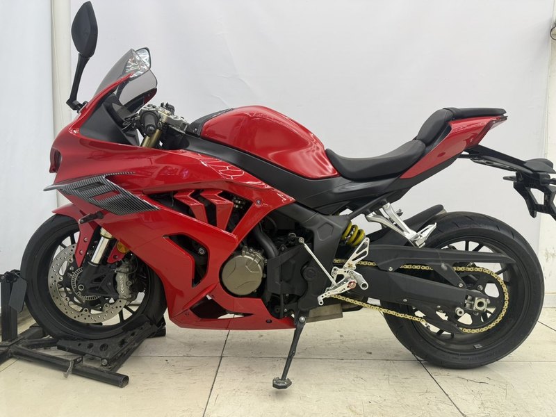 二手QJMOTOR赛800