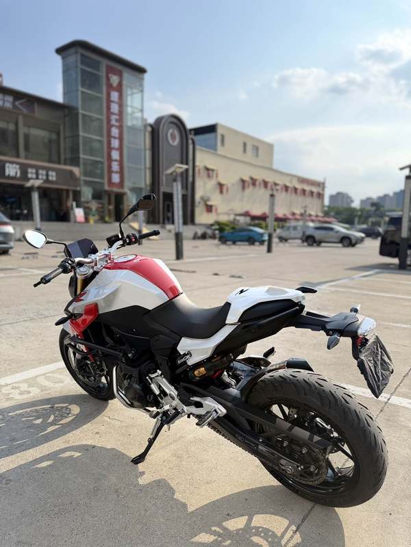 二手宝马F 900 R